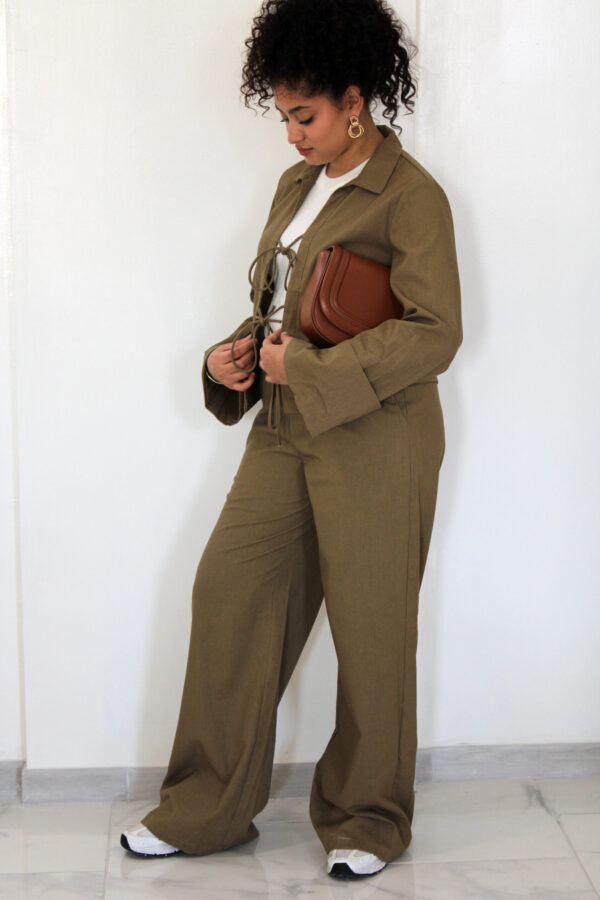 Chemise en lin à lacets – Image 3