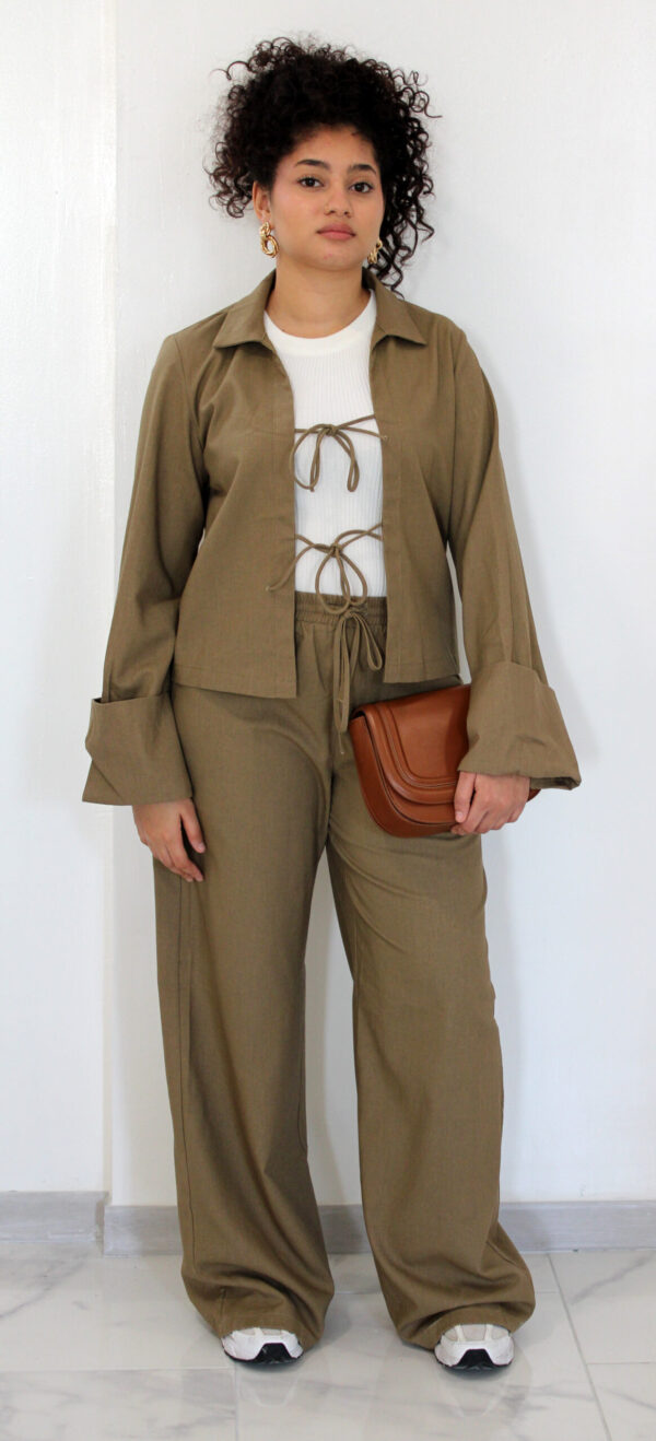 Chemise en lin à lacets – Image 2
